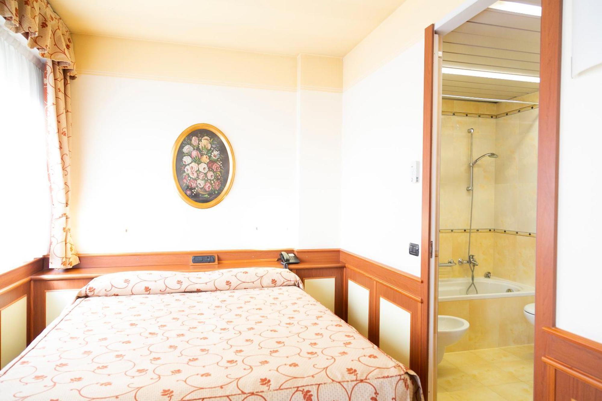 Melas Hotel Merate Dış mekan fotoğraf